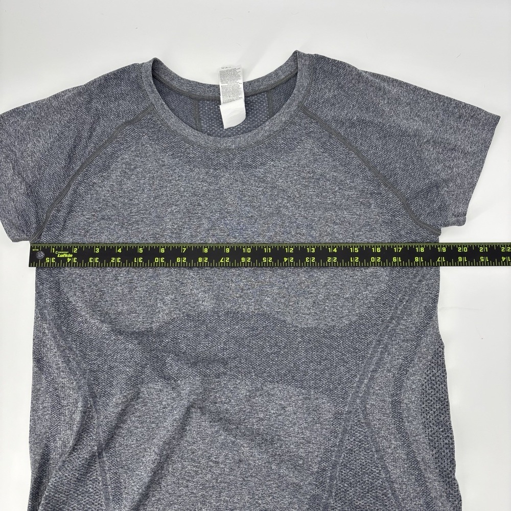Athleta T Shirt Women's Size XL Gray Top Shorts Sleeve Workout Exercise Running - Picture 5 of 6